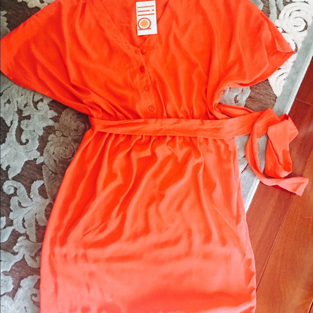 New Dress. Beautiful Orange/Coral Color!
